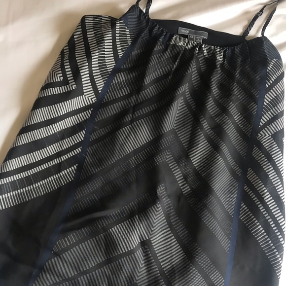 Vince Silk tank - Picture 2 of 4